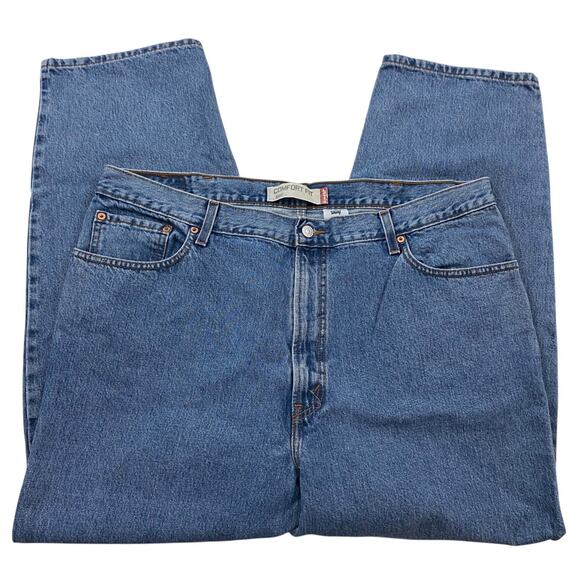 Levis 560 Comfort fit Straight Jeans Men's Size 42 x 32(31) - Picture 1 of 3